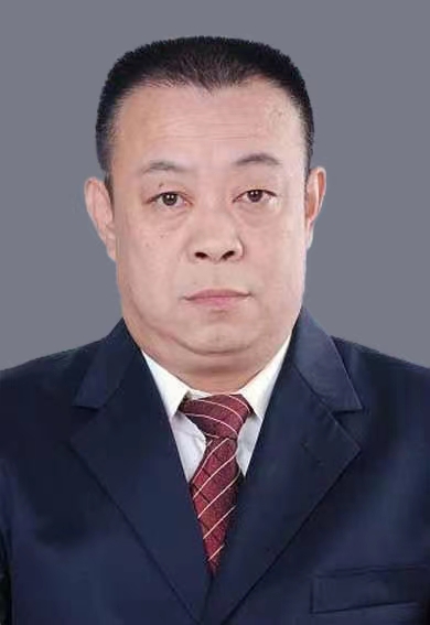 吴泽林